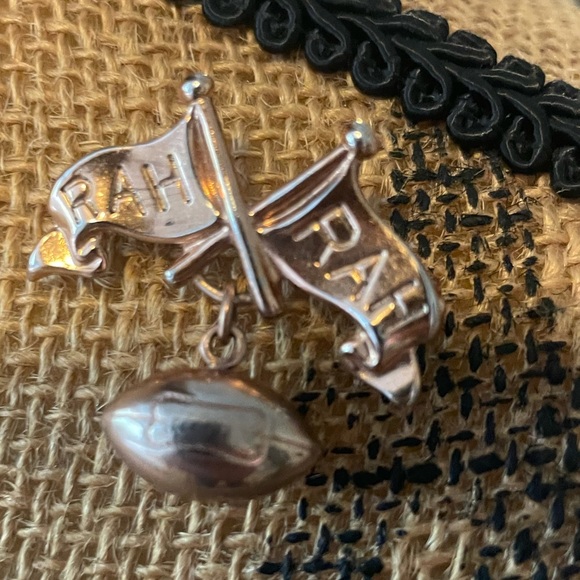 Vintage RaRa Football Pin Broach rah celebration - Picture 2 of 8